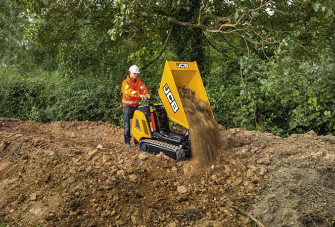JCB HTD-5 Dumpster unloading its skip